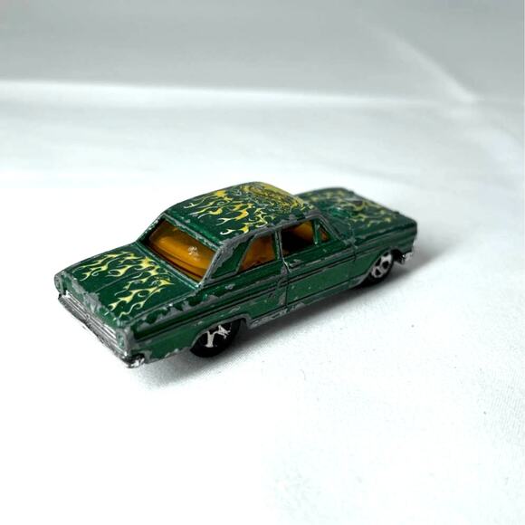 Hot Wheels Ford Thunderbolt 2001 Green Flames Vintage Car Mattel 1:64 Diecast - Picture 5 of 8